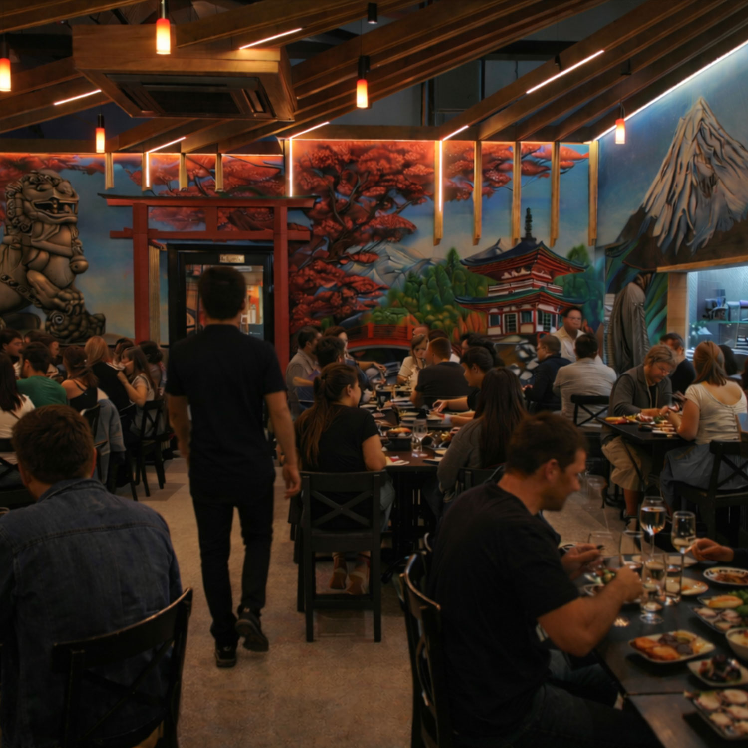 Panko & Sushi interior